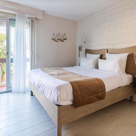 Hotel De La Plage Gruissan Kültér fotó