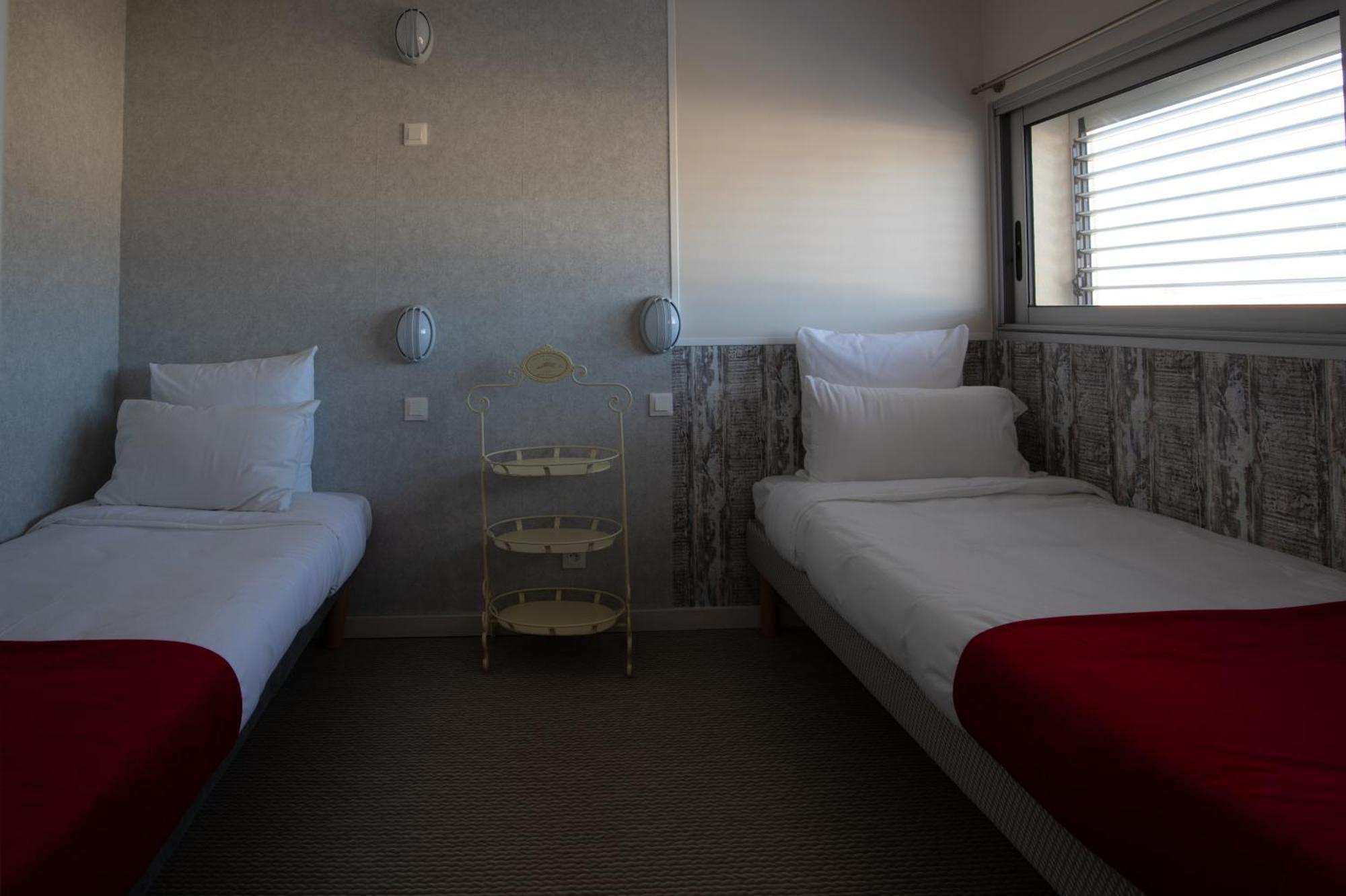 Hotel De La Plage Gruissan Kültér fotó