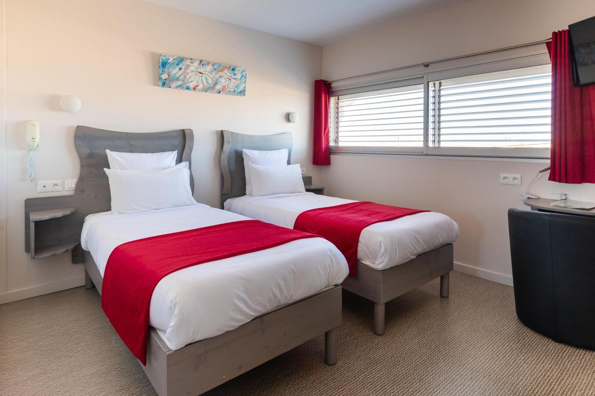 Hotel De La Plage Gruissan Kültér fotó